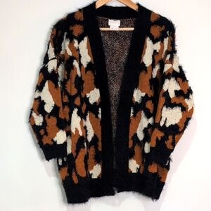 Foxiedox The Softest Cozy Open front Acrylic Camo/Animal Print Cardigan Size M